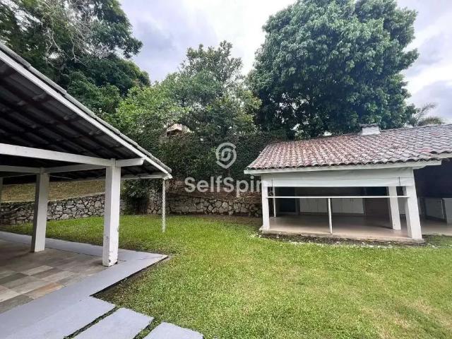 Casa aluguel em Região Geográfica Imediata do Rio de Janeiro, Região Metropolitana do Rio de Janeiro