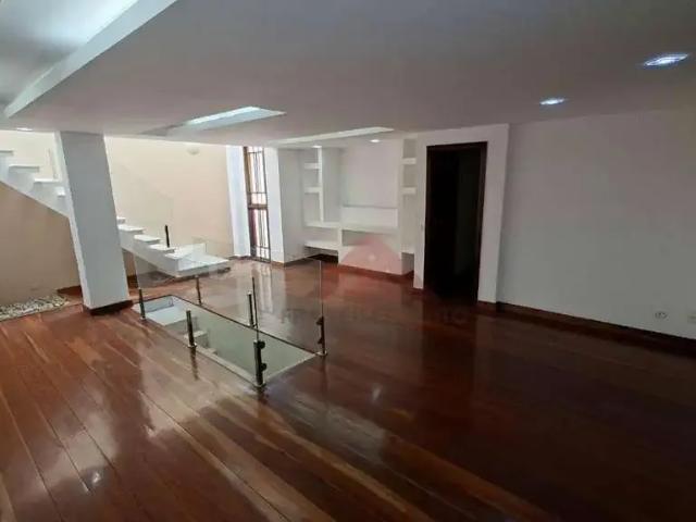 Casa aluguel em Região Geográfica Imediata do Rio de Janeiro, Região Metropolitana do Rio de Janeiro