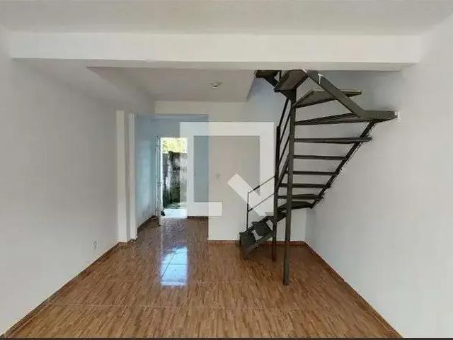 Casa aluguel em Região Geográfica Imediata do Rio de Janeiro, Região Metropolitana do Rio de Janeiro