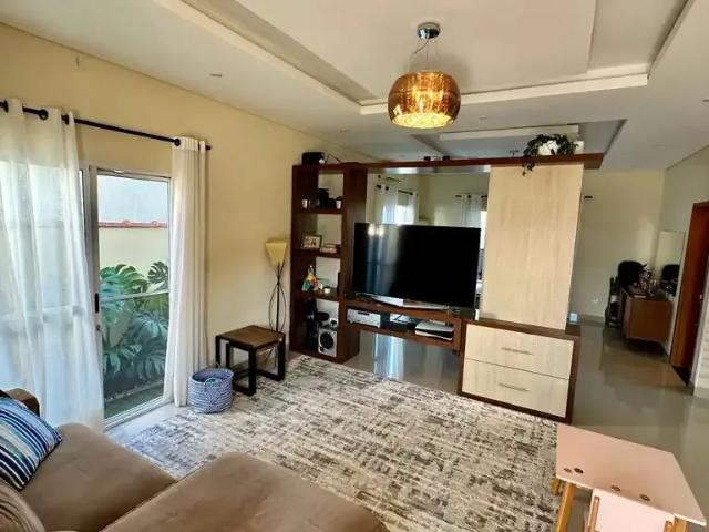 Casa aluguel em Região Imediata de Taubaté-Pindamonhangaba, Região Metropolitana do Vale do Paraíba e Litoral Norte