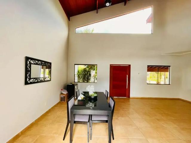 Casa aluguel em Região Imediata de Taubaté-Pindamonhangaba, Região Metropolitana do Vale do Paraíba e Litoral Norte