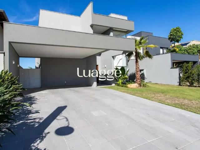Casa aluguel em Região Geográfica Imediata de Porto Alegre, Região Metropolitana de Porto Alegre