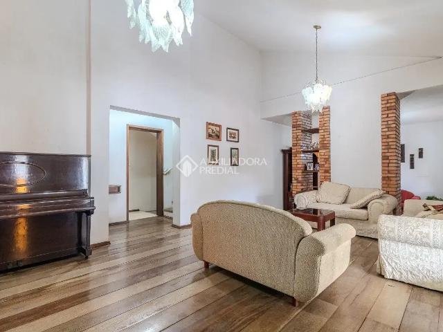 Casa aluguel em Região Geográfica Imediata de Porto Alegre, Região Metropolitana de Porto Alegre
