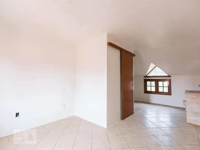 Casa aluguel em Região Geográfica Imediata de Porto Alegre, Região Metropolitana de Porto Alegre