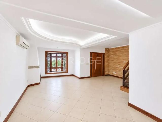 Casa aluguel em Região Geográfica Imediata de Porto Alegre, Região Metropolitana de Porto Alegre