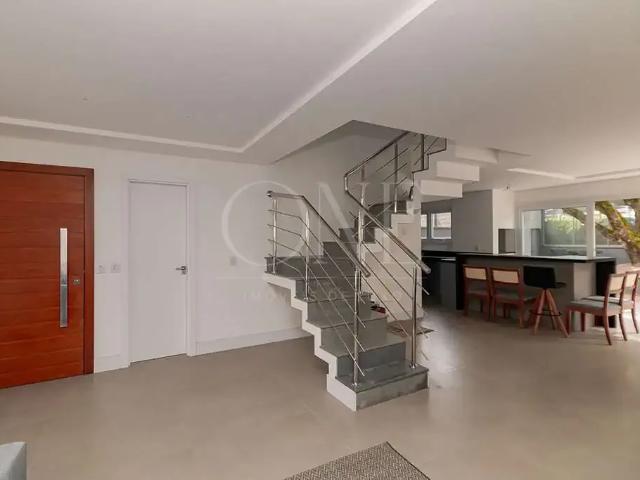 Casa aluguel em Região Geográfica Imediata de Porto Alegre, Região Metropolitana de Porto Alegre