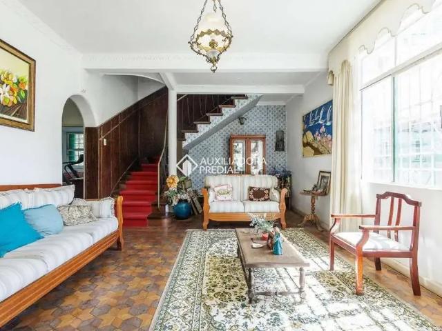 Casa aluguel em Região Geográfica Imediata de Porto Alegre, Região Metropolitana de Porto Alegre