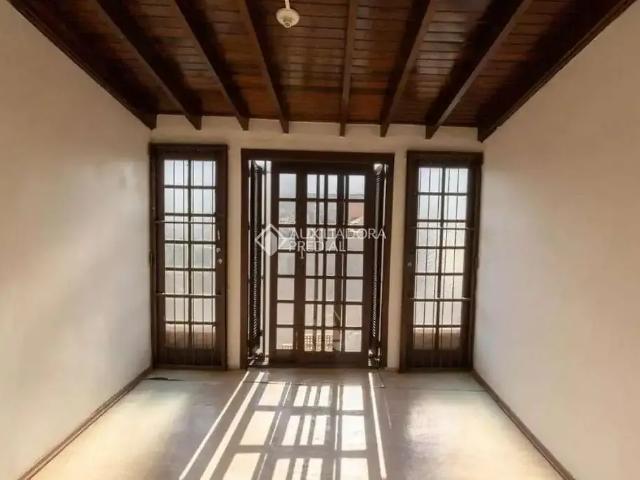 Casa aluguel em Região Geográfica Imediata de Porto Alegre, Região Metropolitana de Porto Alegre