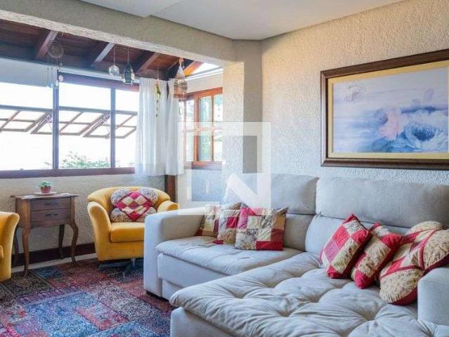 Casa aluguel em Tristeza, Porto Alegre