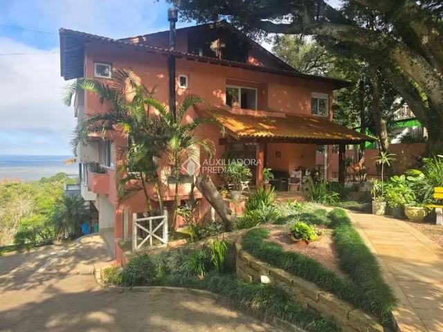 Casa aluguel em Vila Conceição, Porto Alegre