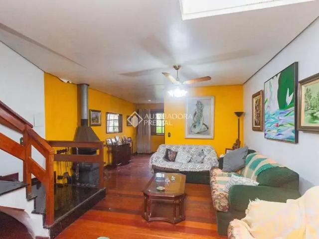 Casa aluguel em Região Geográfica Imediata de Porto Alegre, Região Metropolitana de Porto Alegre