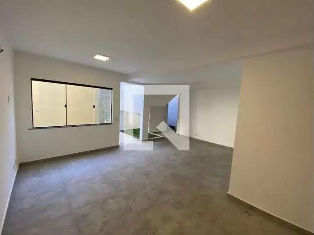 Casa aluguel em Região Geográfica Imediata do Rio de Janeiro, Região Metropolitana do Rio de Janeiro