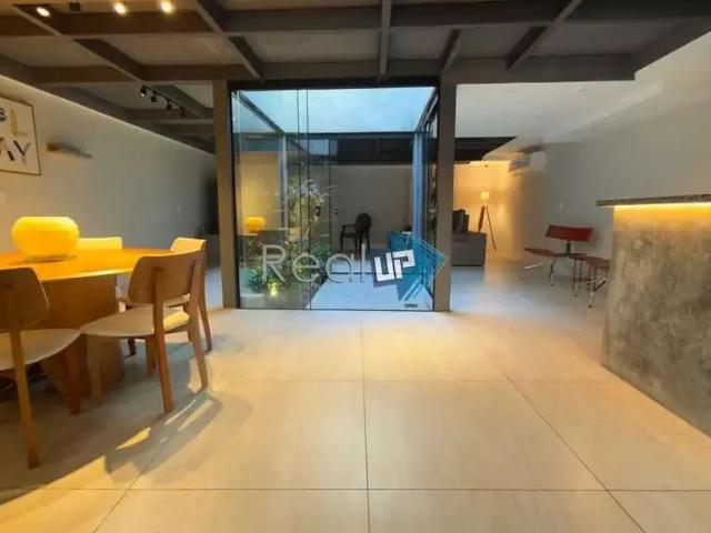 Casa aluguel em Região Geográfica Imediata do Rio de Janeiro, Região Metropolitana do Rio de Janeiro