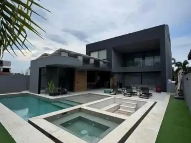 Casa aluguel em Região Geográfica Imediata do Rio de Janeiro, Região Metropolitana do Rio de Janeiro