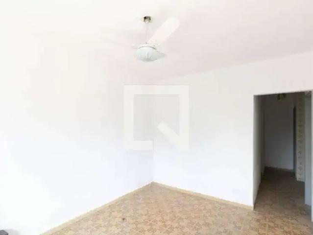 Casa aluguel em Região Geográfica Imediata do Rio de Janeiro, Região Metropolitana do Rio de Janeiro