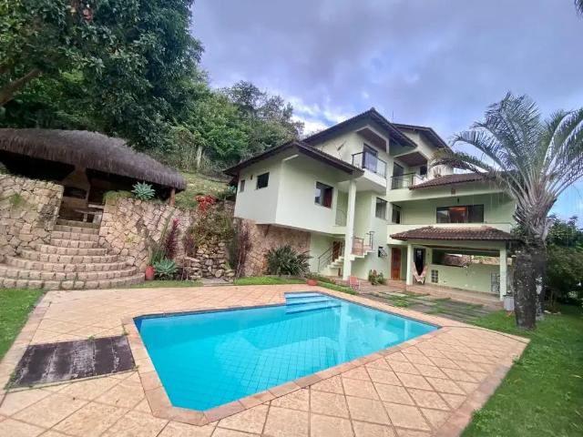 Casa aluguel em Região Geográfica Imediata do Rio de Janeiro, Região Metropolitana do Rio de Janeiro