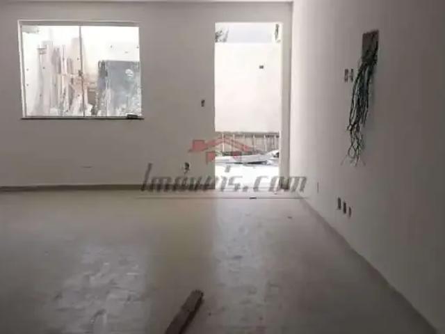 Casa aluguel em Região Geográfica Imediata do Rio de Janeiro, Região Metropolitana do Rio de Janeiro