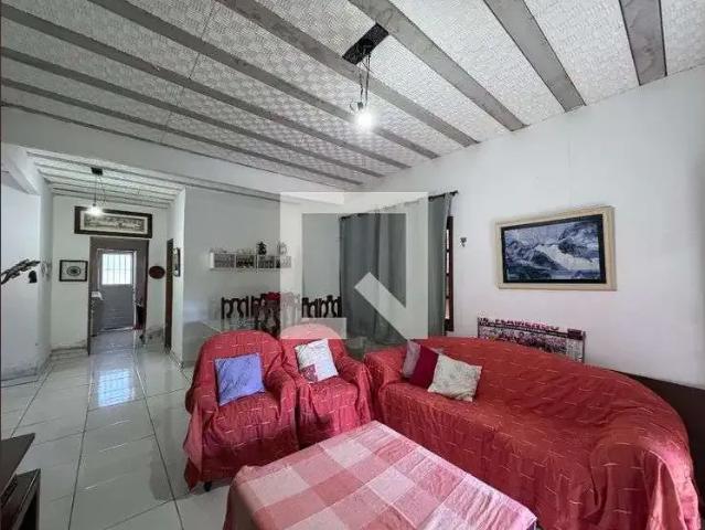 Casa aluguel em Região Geográfica Imediata do Rio de Janeiro, Região Metropolitana do Rio de Janeiro
