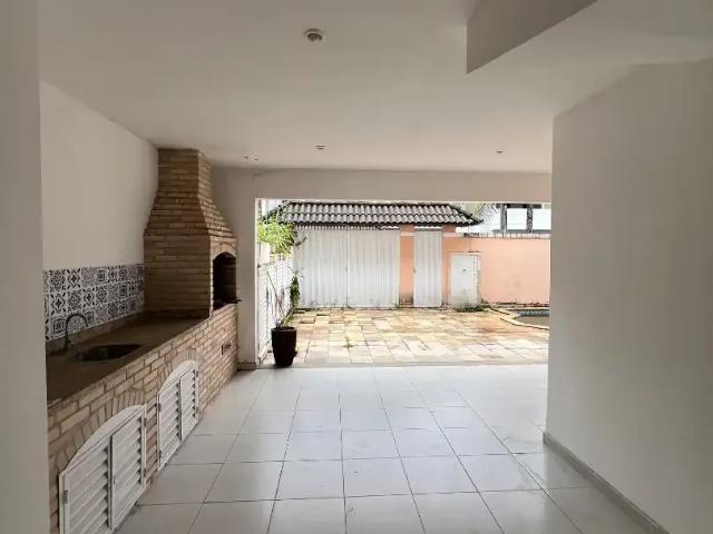 Casa aluguel em Região Geográfica Imediata do Rio de Janeiro, Região Metropolitana do Rio de Janeiro