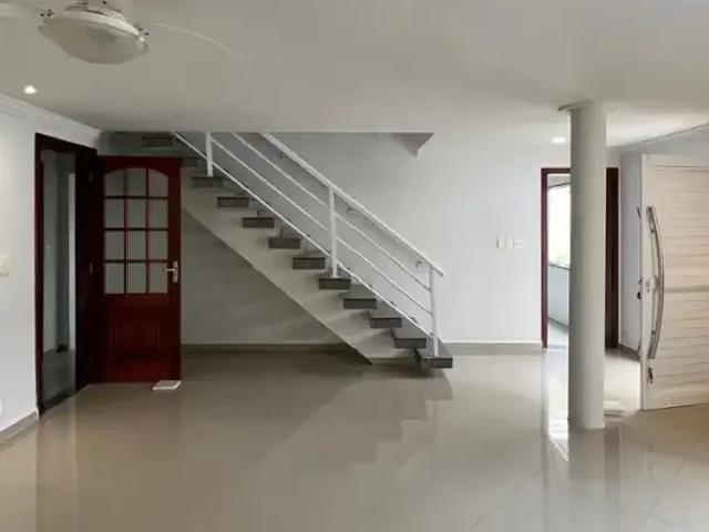 Casa aluguel em Região Geográfica Imediata do Rio de Janeiro, Região Metropolitana do Rio de Janeiro