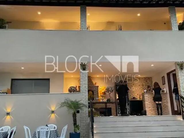 Casa aluguel em Região Geográfica Imediata do Rio de Janeiro, Região Metropolitana do Rio de Janeiro
