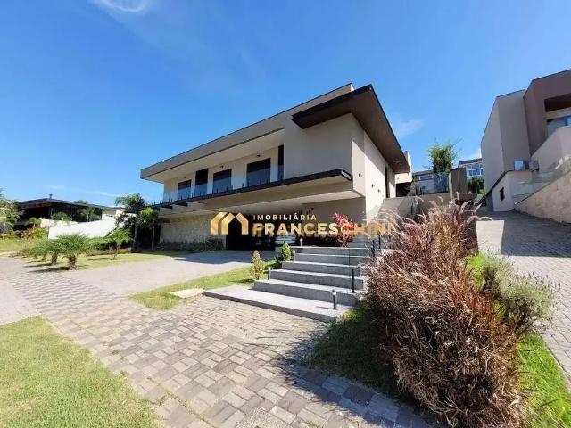 Casa aluguel em Região Imediata de São José dos Campos, Região Metropolitana do Vale do Paraíba e Litoral Norte