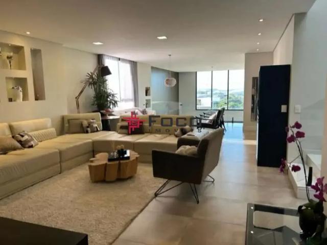 Casa aluguel em Região Imediata de São José dos Campos, Região Metropolitana do Vale do Paraíba e Litoral Norte