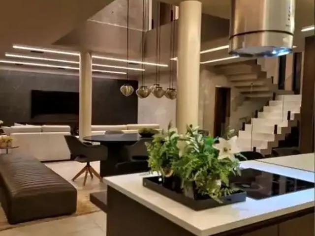 Casa aluguel em Região Imediata de São José dos Campos, Região Metropolitana do Vale do Paraíba e Litoral Norte