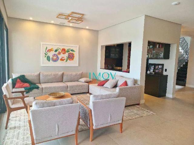 Casa aluguel em Região Imediata de São José dos Campos, Região Metropolitana do Vale do Paraíba e Litoral Norte