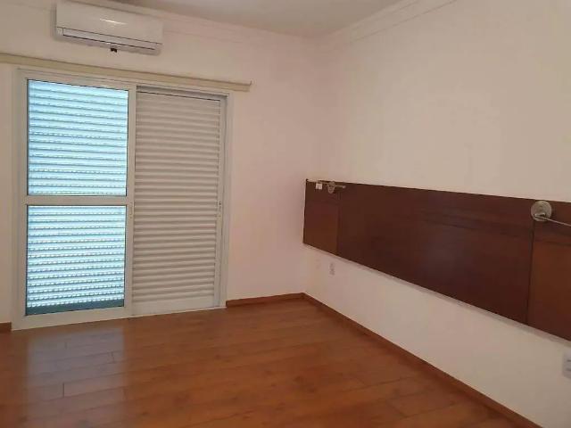 Casa aluguel em Região Imediata de São José dos Campos, Região Metropolitana do Vale do Paraíba e Litoral Norte