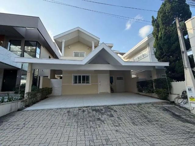 Casa aluguel em Região Imediata de São José dos Campos, Região Metropolitana do Vale do Paraíba e Litoral Norte