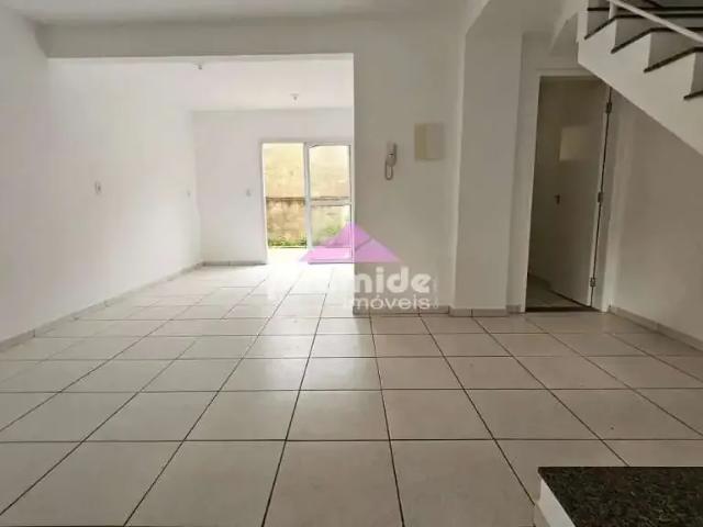 Casa aluguel em Região Imediata de São José dos Campos, Região Metropolitana do Vale do Paraíba e Litoral Norte