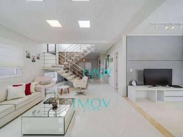 Casa aluguel em Região Imediata de São José dos Campos, Região Metropolitana do Vale do Paraíba e Litoral Norte