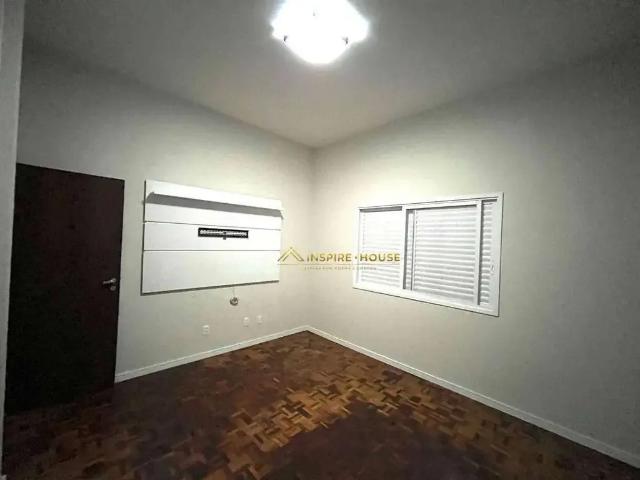 Casa aluguel em Região Imediata de São José dos Campos, Região Metropolitana do Vale do Paraíba e Litoral Norte