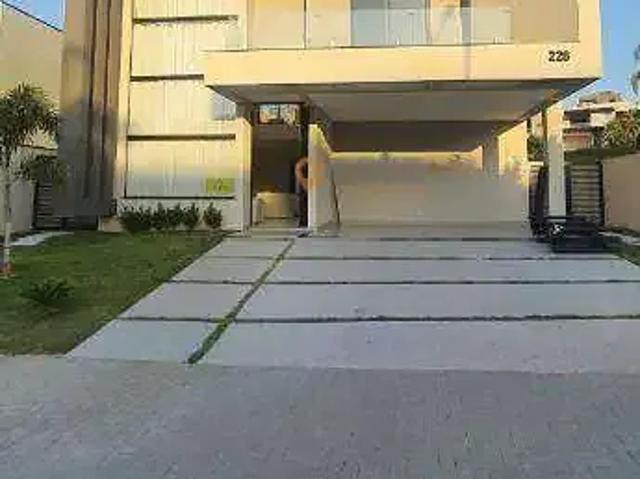 Casa aluguel em Região Imediata de São José dos Campos, Região Metropolitana do Vale do Paraíba e Litoral Norte
