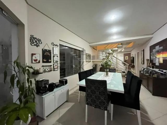 Casa aluguel em Região Imediata de São José dos Campos, Região Metropolitana do Vale do Paraíba e Litoral Norte