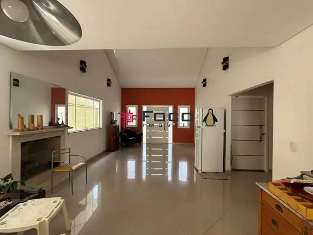 Casa aluguel em Região Imediata de São José dos Campos, Região Metropolitana do Vale do Paraíba e Litoral Norte
