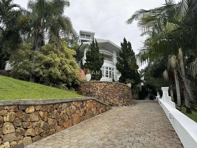 Casa aluguel em Região Geográfica Imediata de Florianópolis, São José
