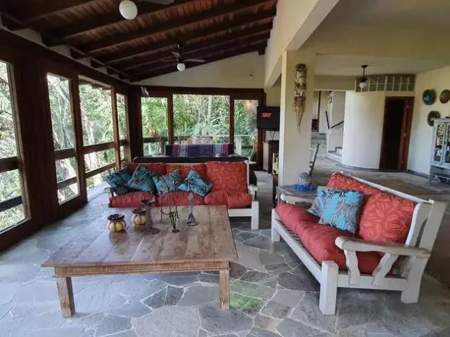 Casa aluguel em Região Imediata de Caraguatatuba-Ubatuba-São Sebastião, Região Metropolitana do Vale do Paraíba e Litoral Norte
