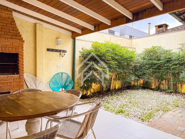 Casa aluguel em Barra do Sahy, São Sebastião