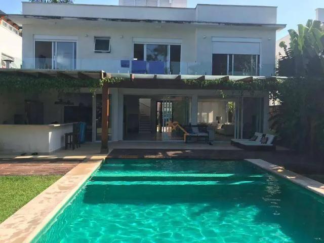 Casa aluguel em Região Imediata de Caraguatatuba-Ubatuba-São Sebastião, Região Metropolitana do Vale do Paraíba e Litoral Norte