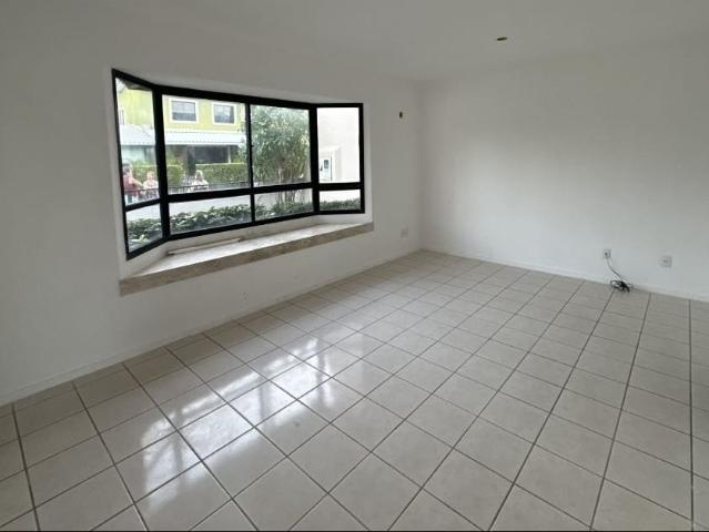 Casa aluguel em Região Geográfica Imediata de Salvador, Região Metropolitana de Salvador