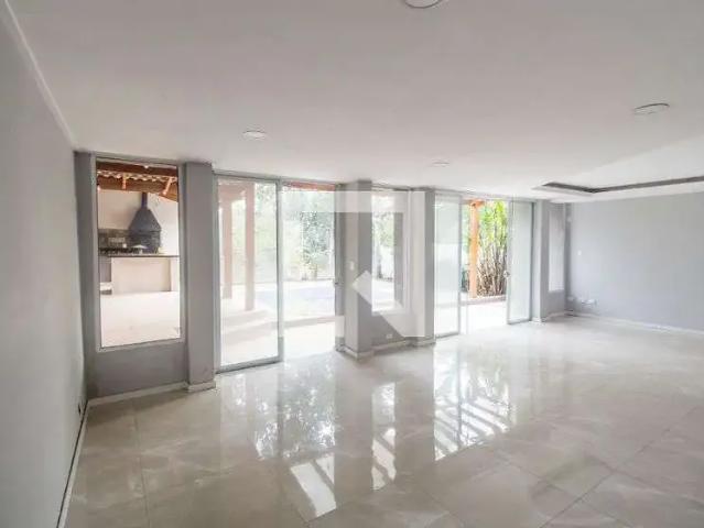 Casa aluguel em Região Imediata de São Paulo, Região Metropolitana de São Paulo