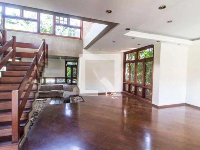 Casa aluguel em Região Imediata de São Paulo, Região Metropolitana de São Paulo