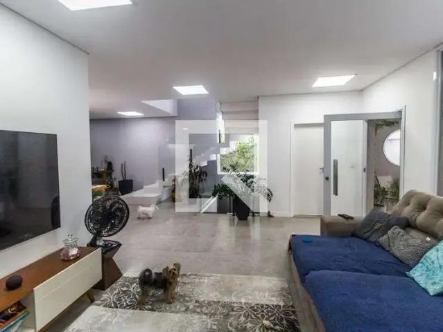 Casa aluguel em Região Imediata de São Paulo, Região Metropolitana de São Paulo