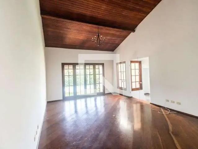 Casa aluguel em Região Imediata de São Paulo, Região Metropolitana de São Paulo