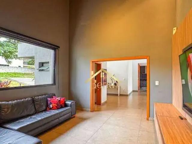 Casa aluguel em Região Imediata de Taubaté-Pindamonhangaba, Região Metropolitana do Vale do Paraíba e Litoral Norte