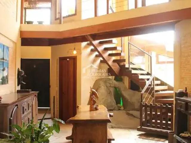 Casa aluguel em Região Imediata de Taubaté-Pindamonhangaba, Região Metropolitana do Vale do Paraíba e Litoral Norte