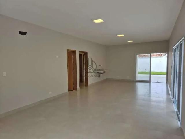 Casa aluguel em Região Imediata de Taubaté-Pindamonhangaba, Região Metropolitana do Vale do Paraíba e Litoral Norte