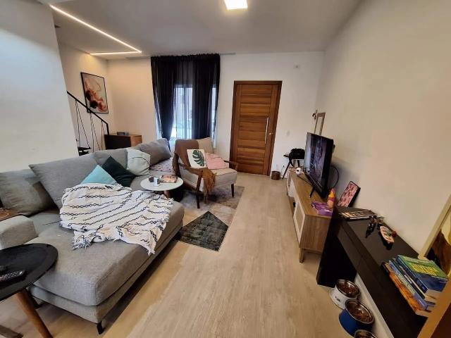 Casa aluguel em Região Imediata de Taubaté-Pindamonhangaba, Região Metropolitana do Vale do Paraíba e Litoral Norte